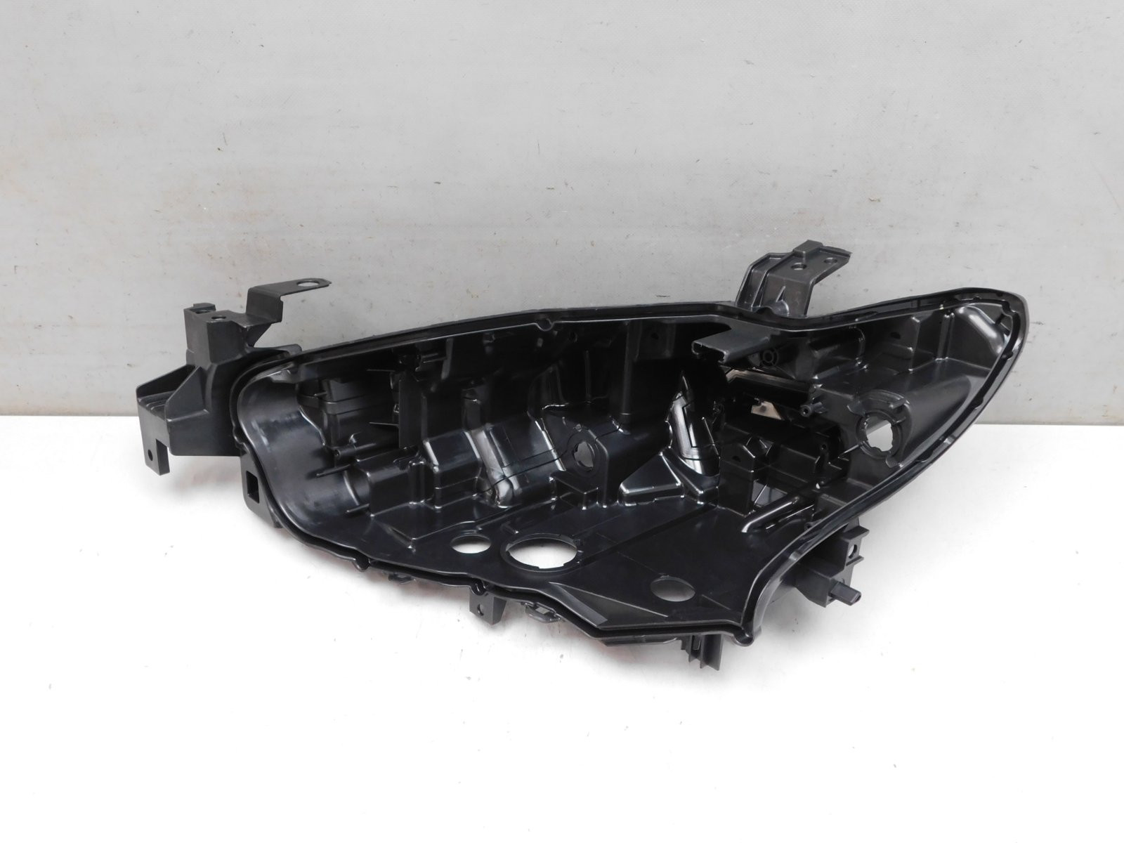 Корпус фары левой Mazda 6 (GJ/GL) 2013>