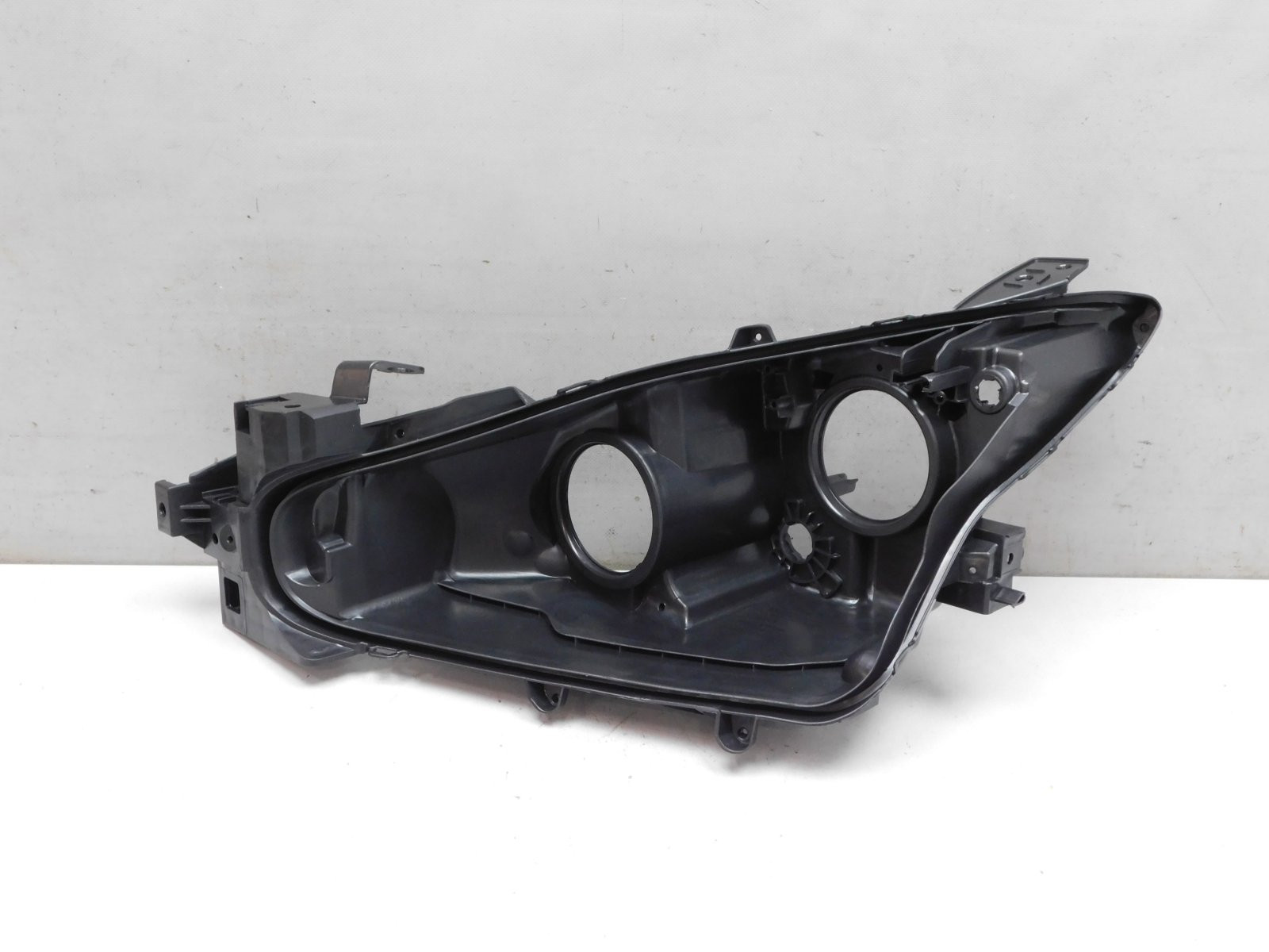 Корпус фары левой Mazda 3 (BM) 2013-2019