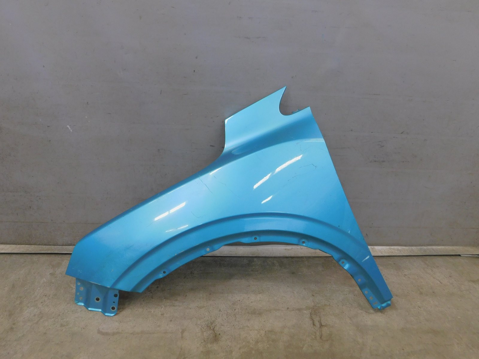 Крыло переднее левое Geely Coolray I 2020>