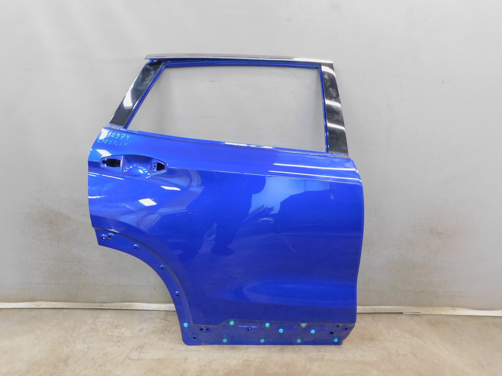 Дверь задняя правая Exeed LX 2019>