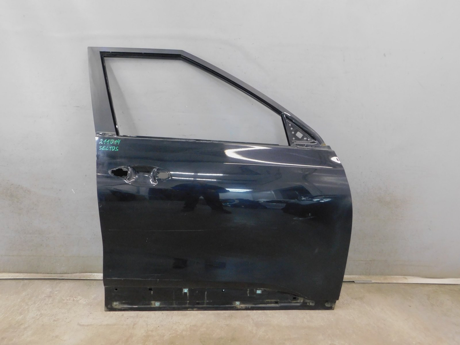 Дверь передняя правая Kia Seltos 2019>