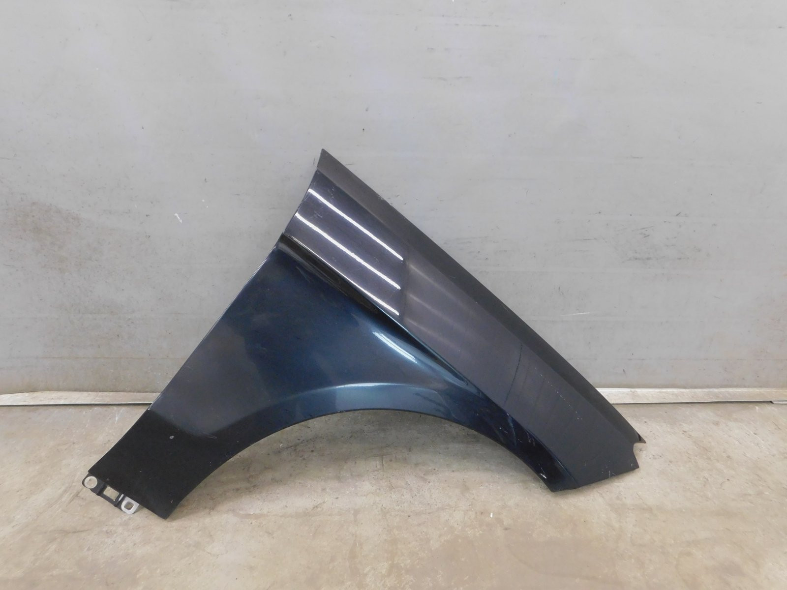 Крыло переднее правое Mercedes-Benz M-Klasse (ML/GLE) W166 2011>