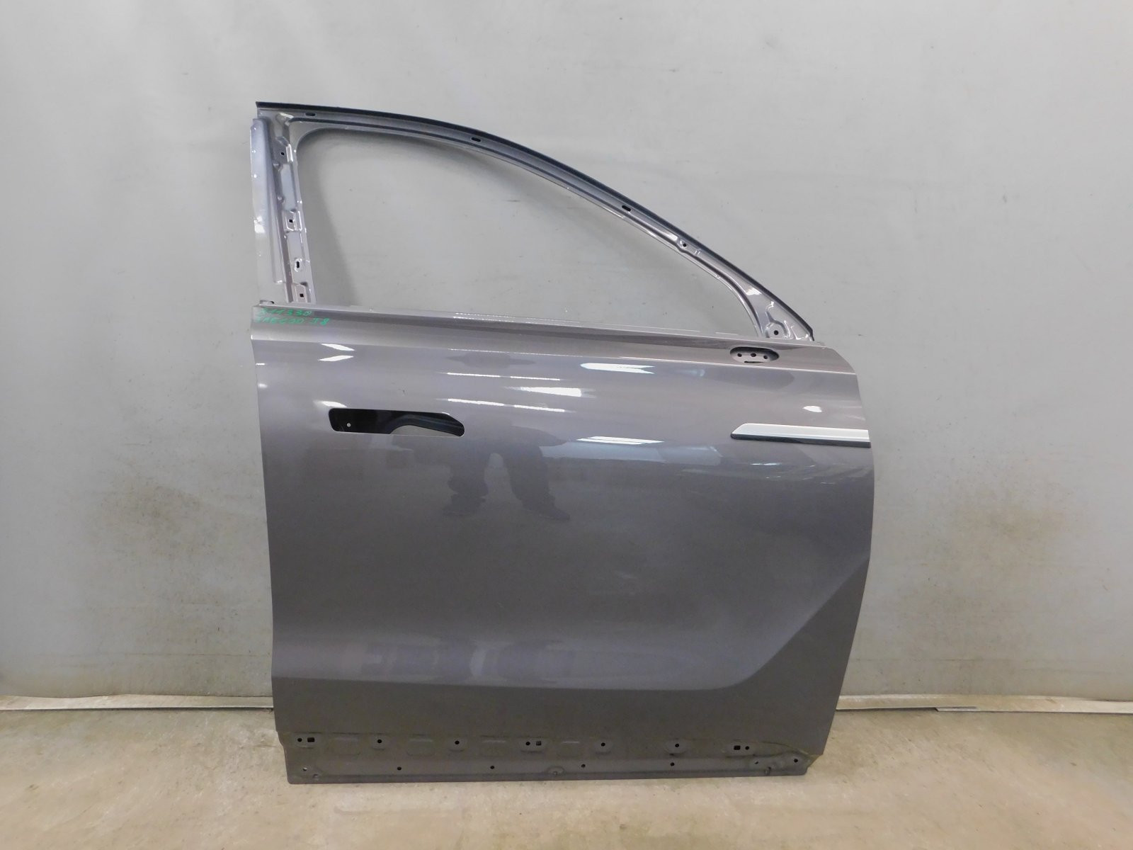 Дверь передняя правая Jaecoo J8 2024>