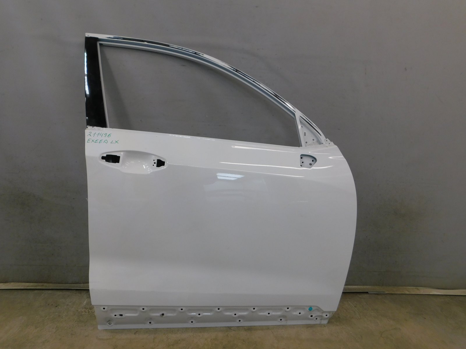 Дверь передняя правая Exeed LX 2019>