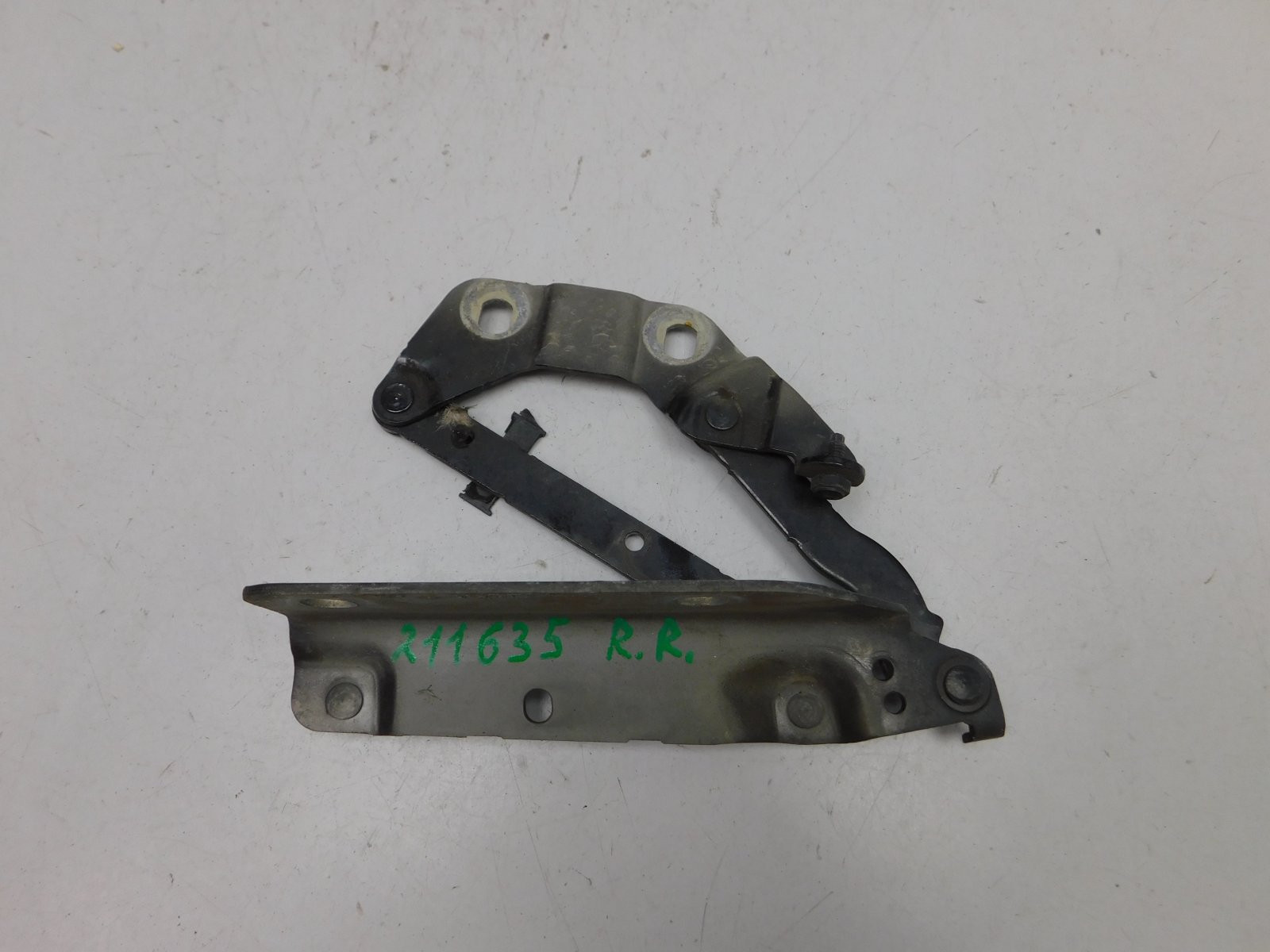 Петля капота правая Land Rover Range Rover Evoque 2011-2019