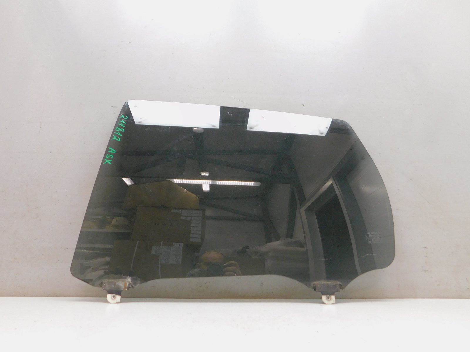 Стекло двери задней левой Mitsubishi ASX 2010>