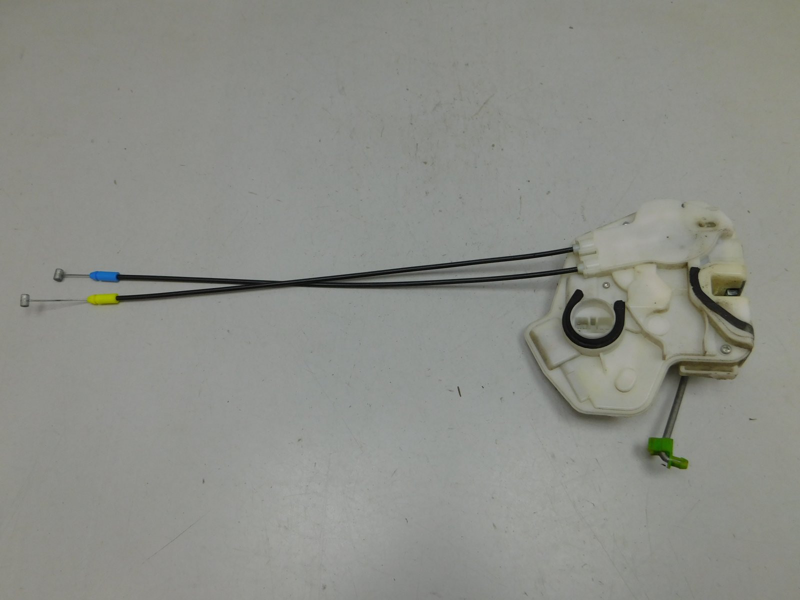 Замок двери задней левой Mitsubishi ASX 2010>