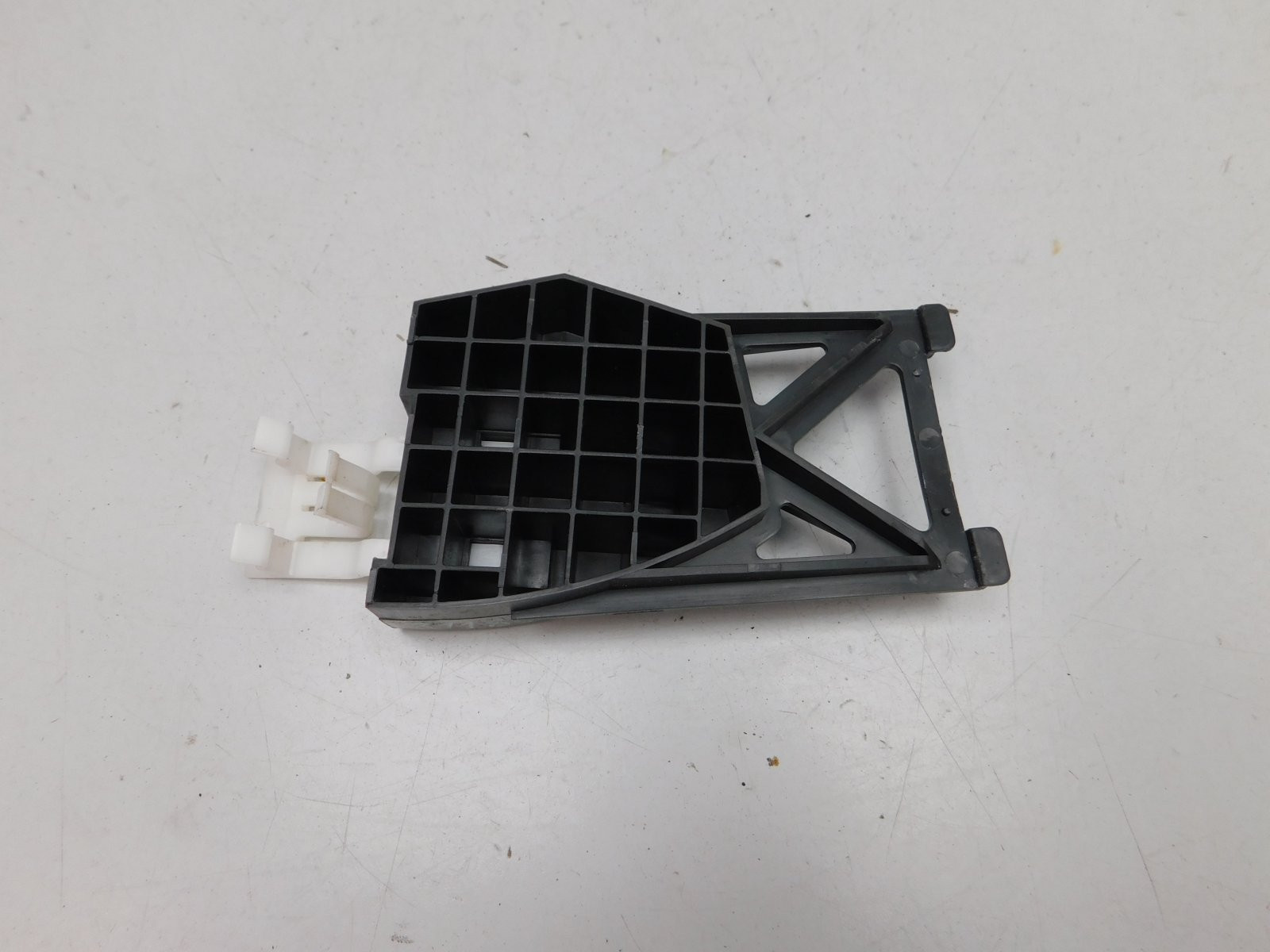 Кронштейн Ford Focus III 2011>