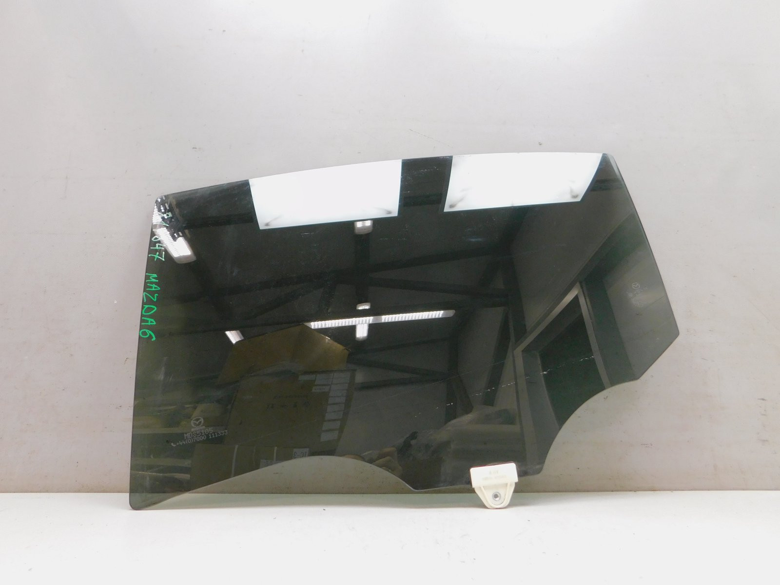 Стекло двери задней левой Mazda 6 (GJ/GL) 2013>