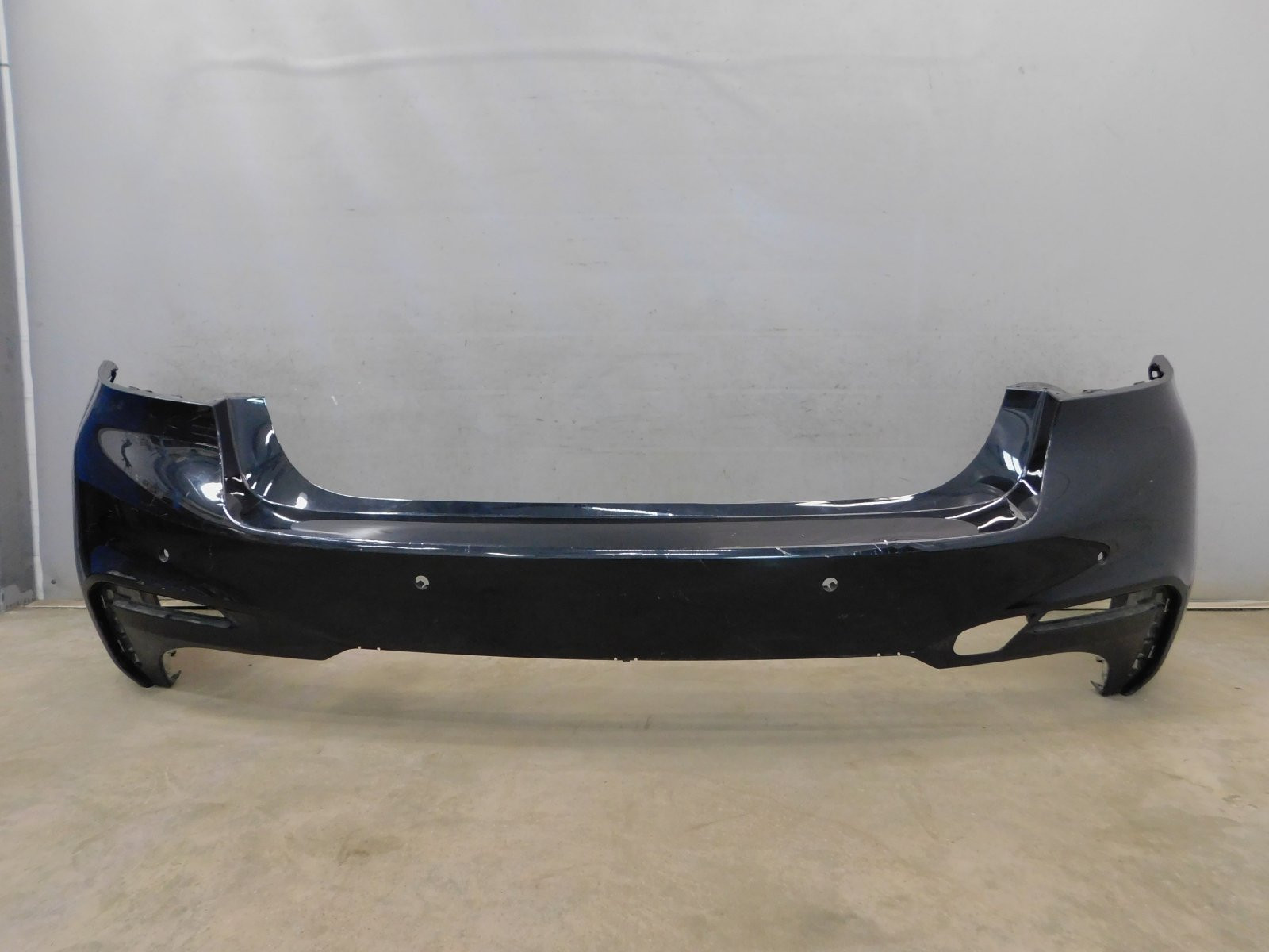 Бампер задний BMW 5-серия G30 2016>