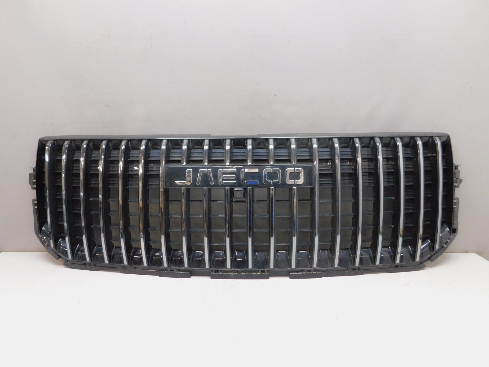 Решетка радиатора Jaecoo J7 2023>