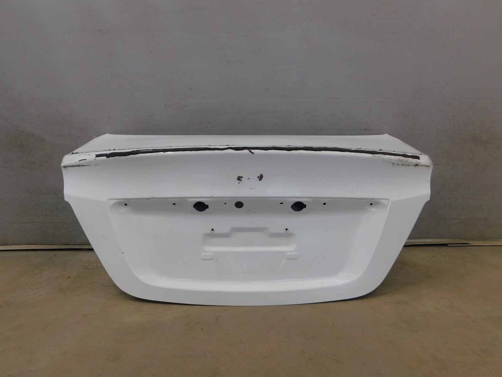 Крышка багажника Hyundai Solaris 2010-2017