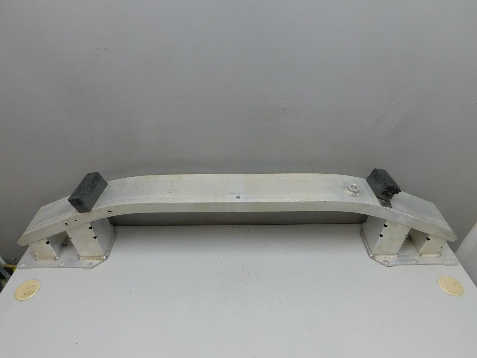 Усилитель переднего бампера Chery Arrizo 8 2022>