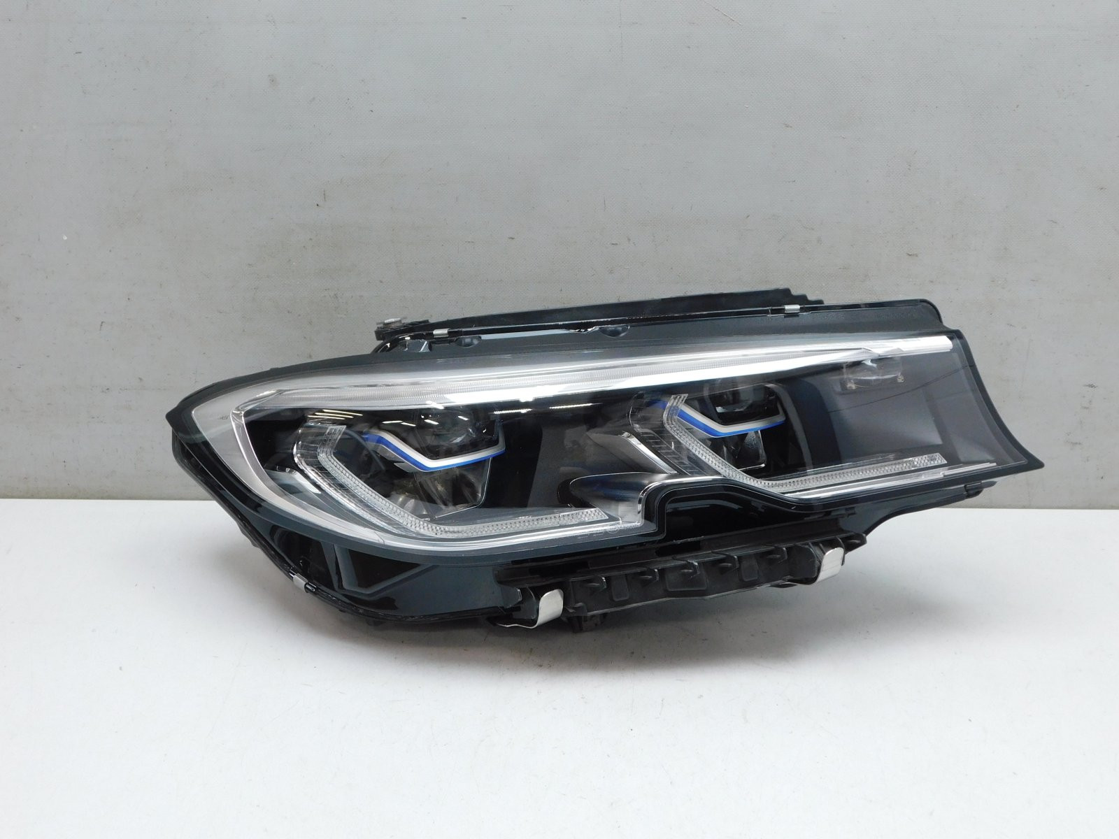 Фара правая BMW 3-серия G20 2018>