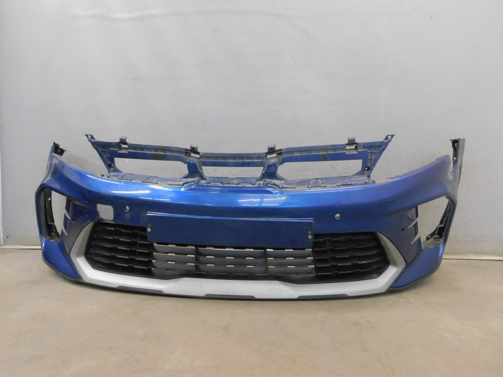 Бампер передний Kia Rio 2017>