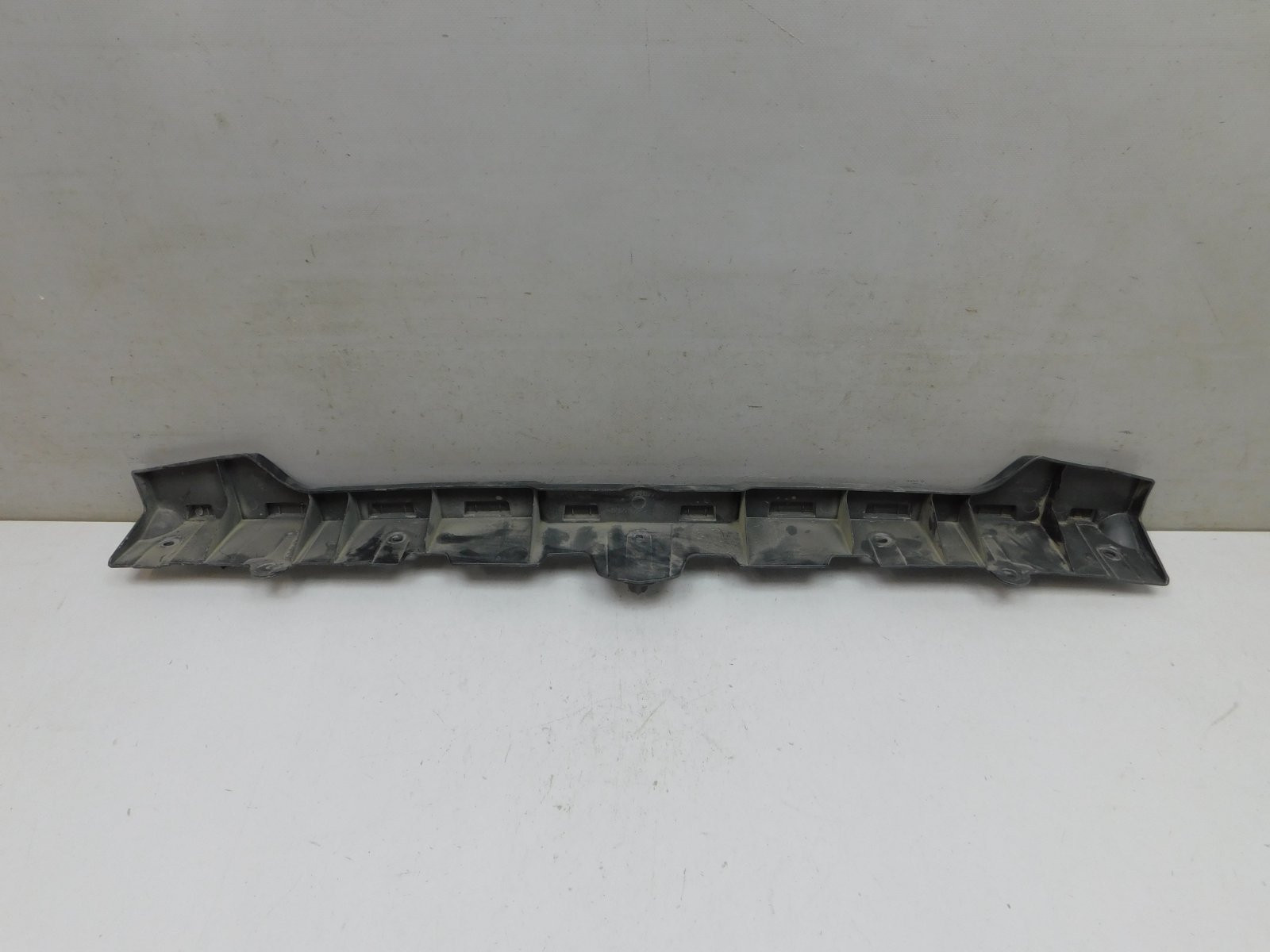 Кронштейн заднего бампера Renault Arkana 2019>