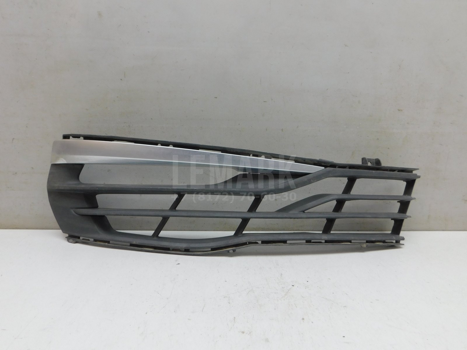 Решетка в бампер правая BMW 6-серия Gran Turismo G32 2017> 51117415588