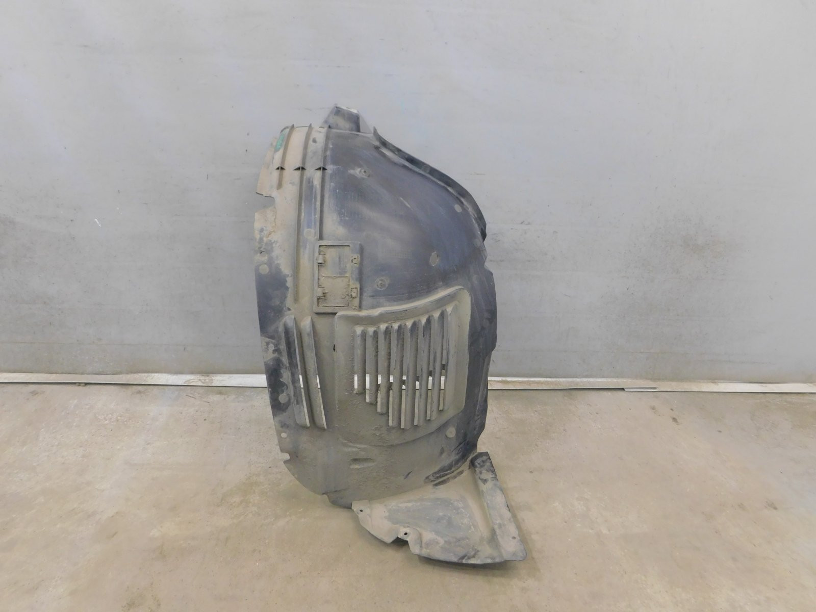 Локер передний левый Mercedes-Benz GLE W167 2018>