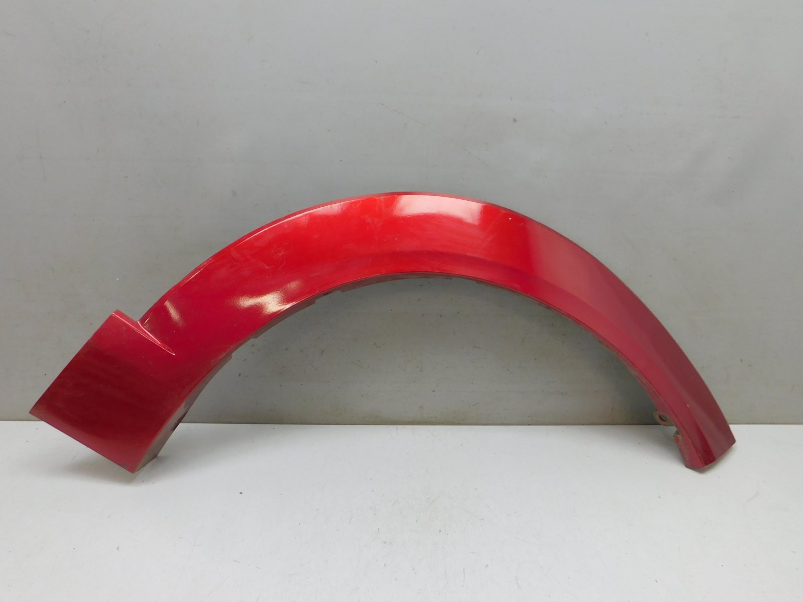 Накладка крыла переднего правого Mazda CX-30 2019>