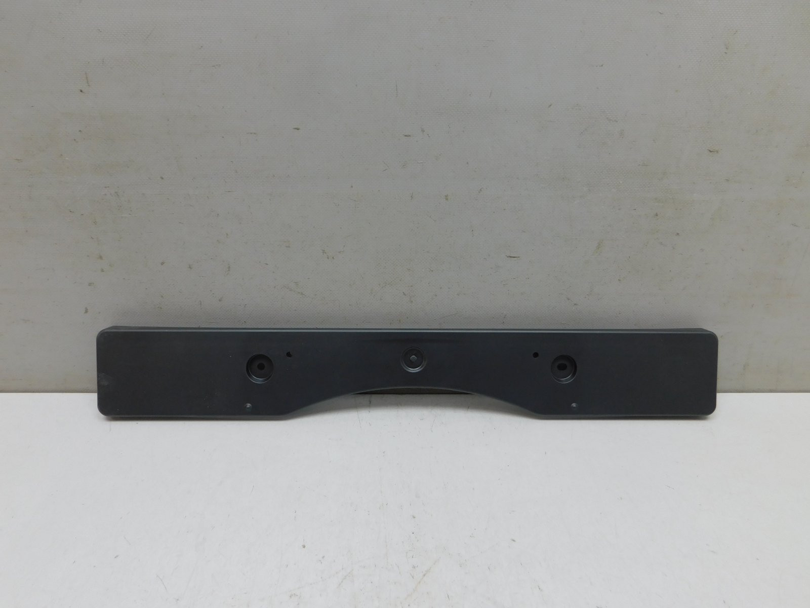 Накладка переднего бампера Toyota Camry V50 2011-2018