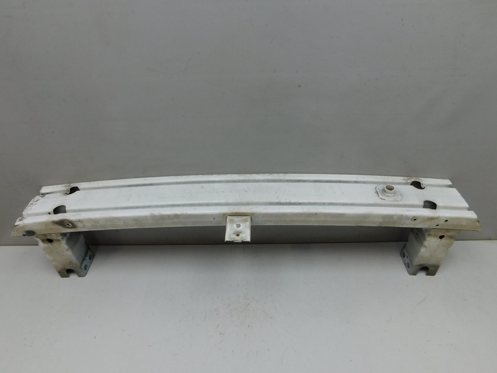 Усилитель переднего бампера Opel Mokka 2012>