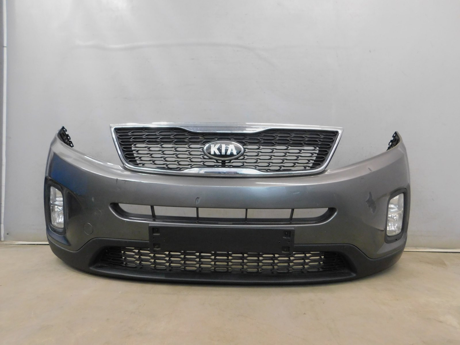Бампер передний Kia Sorento 2009>