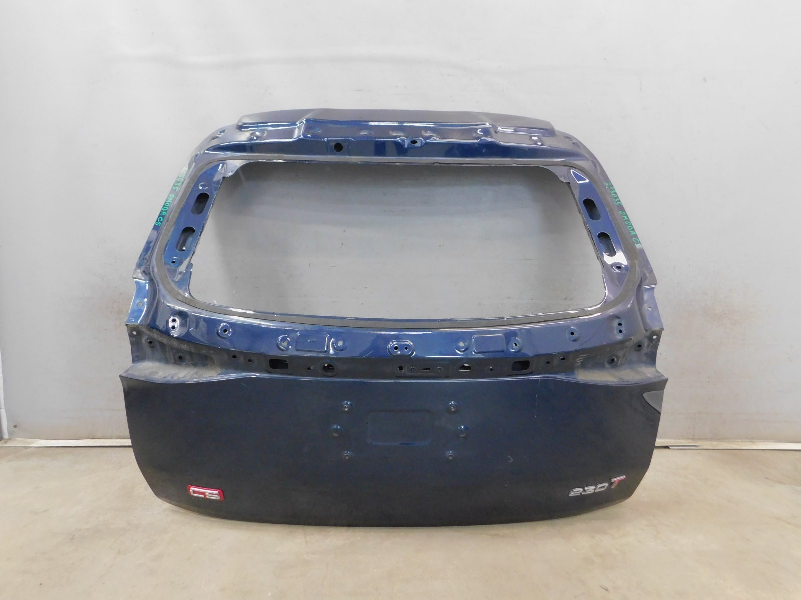 Дверь багажника Omoda C5 2022>