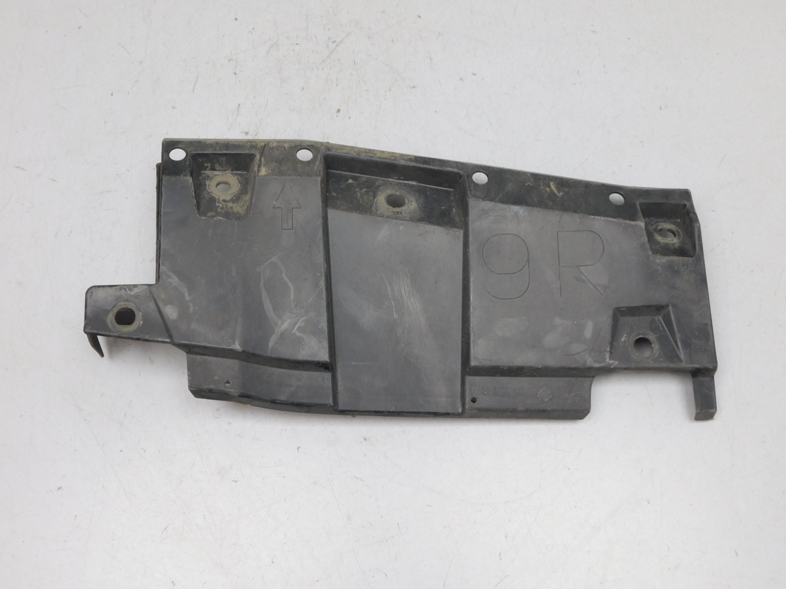 Пыльник Toyota RAV 4 2013-2019