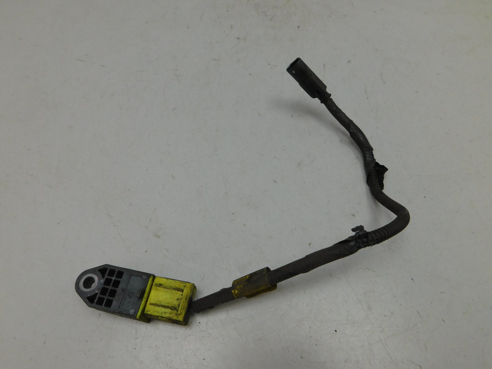 Датчик удара (AIRBAG) Hyundai i40 2011>