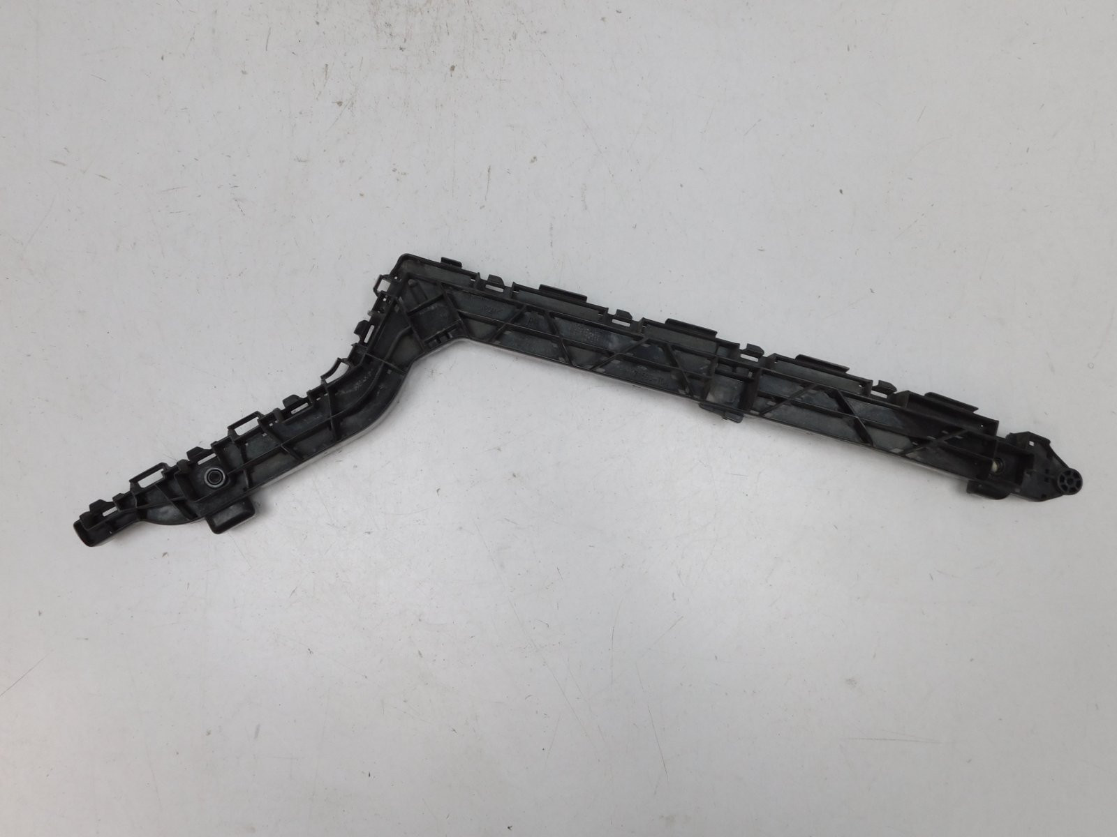 Кронштейн заднего бампера Honda CR-V 2012-2017