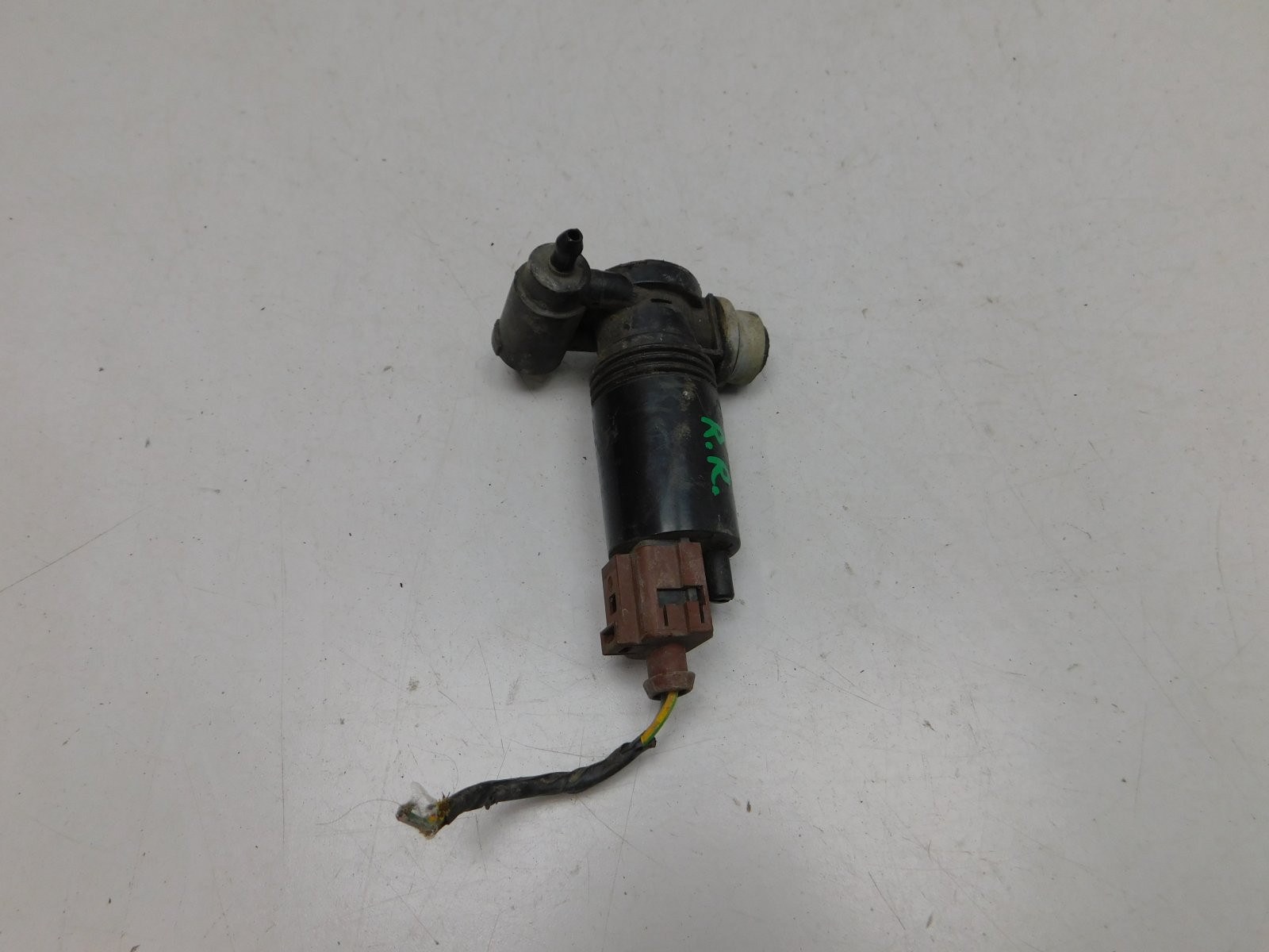 Насос омывателя фар Land Rover Range Rover Evoque 2011-2019