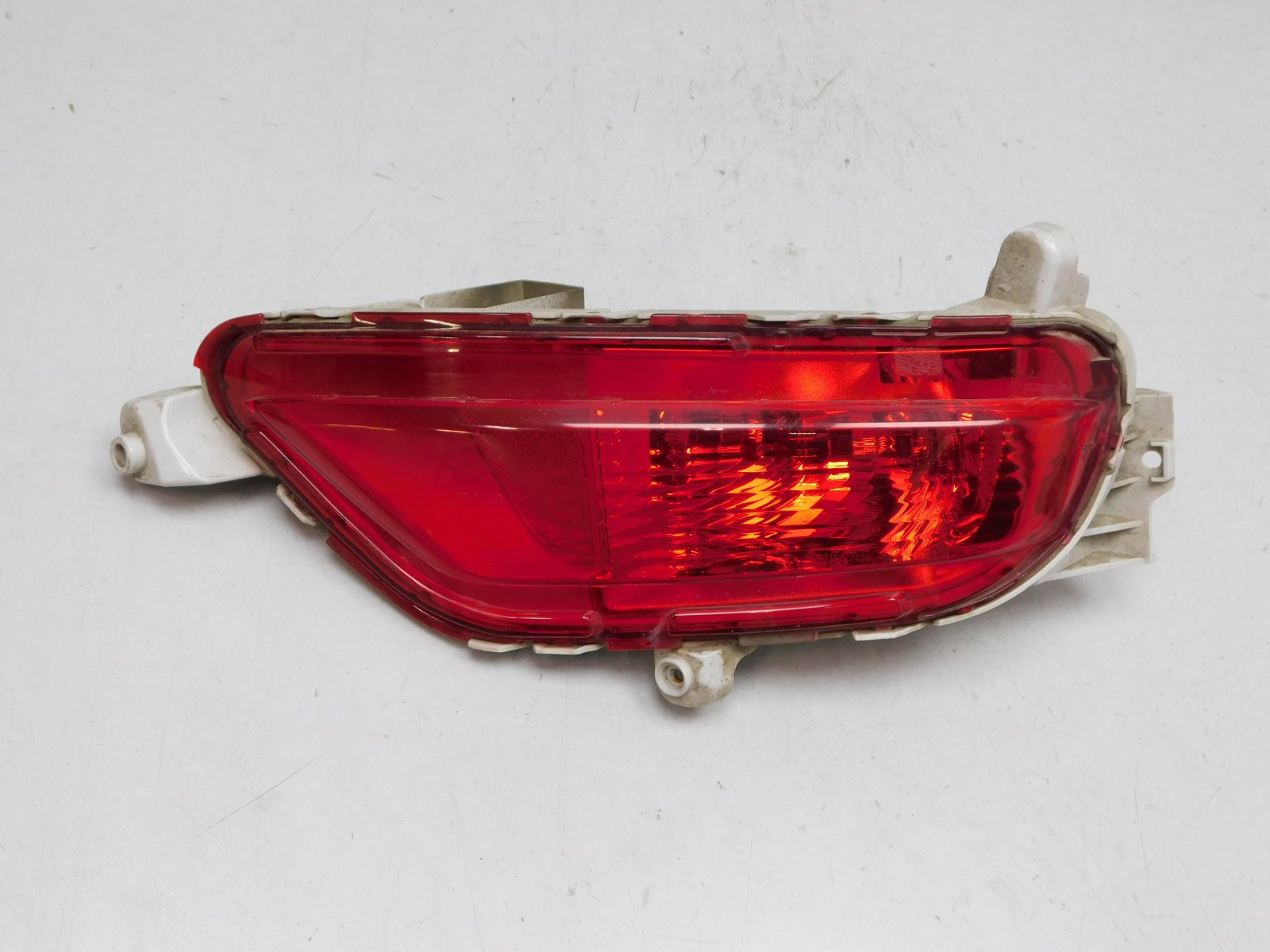 Фонарь задний в бампер правый Mazda CX 5 2017>