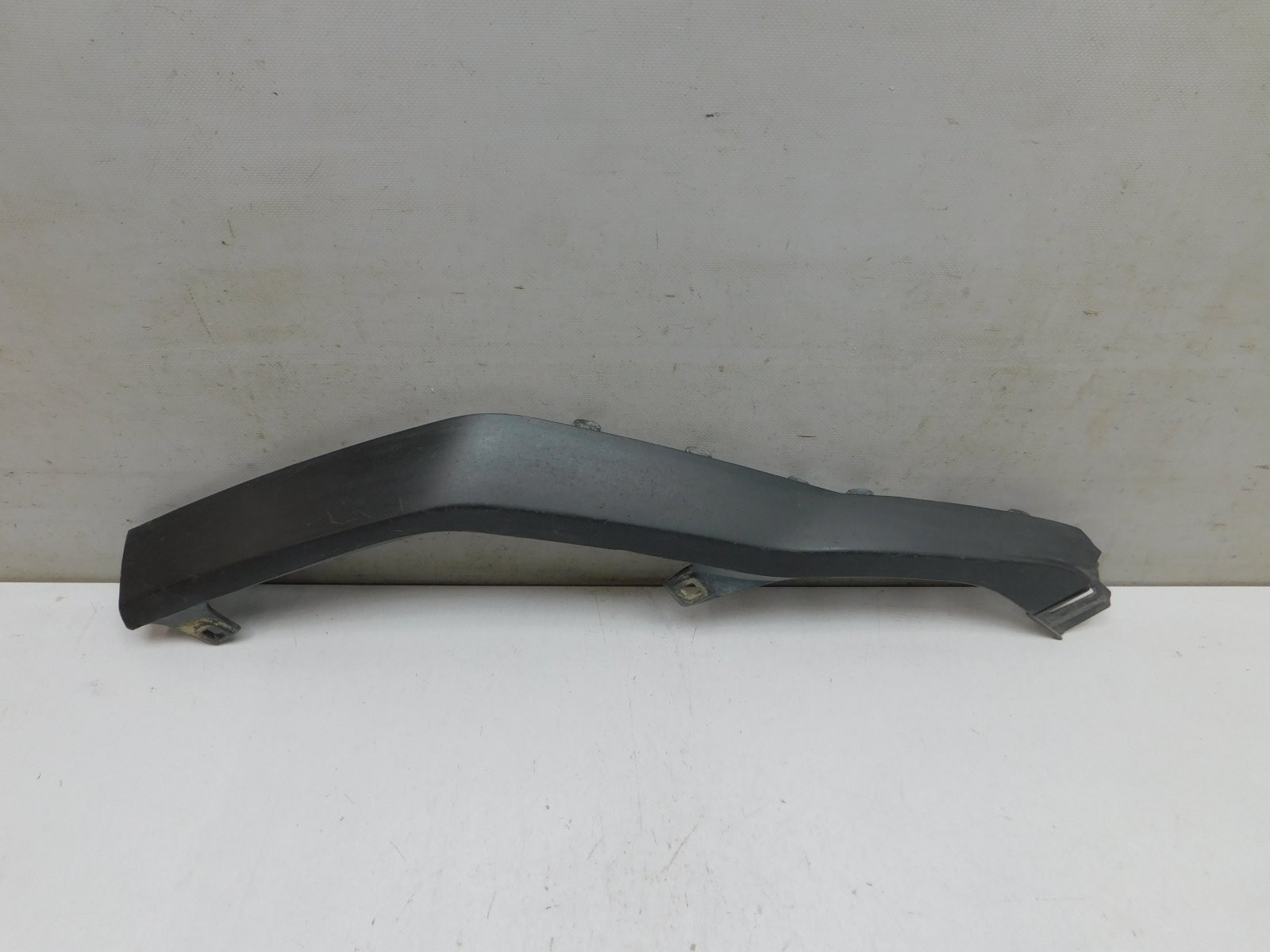 Накладка переднего бампера Lexus RX IV 2015>