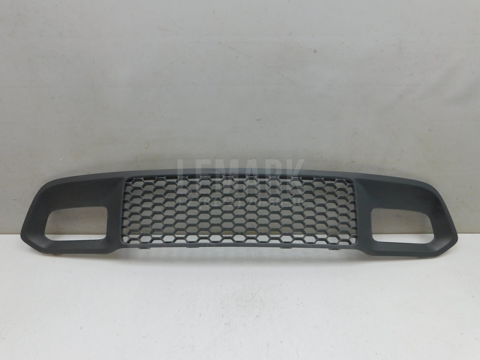 Решетка в бампер центральная Jeep Grand Cherokee (WK2) 2010> 68262006AA