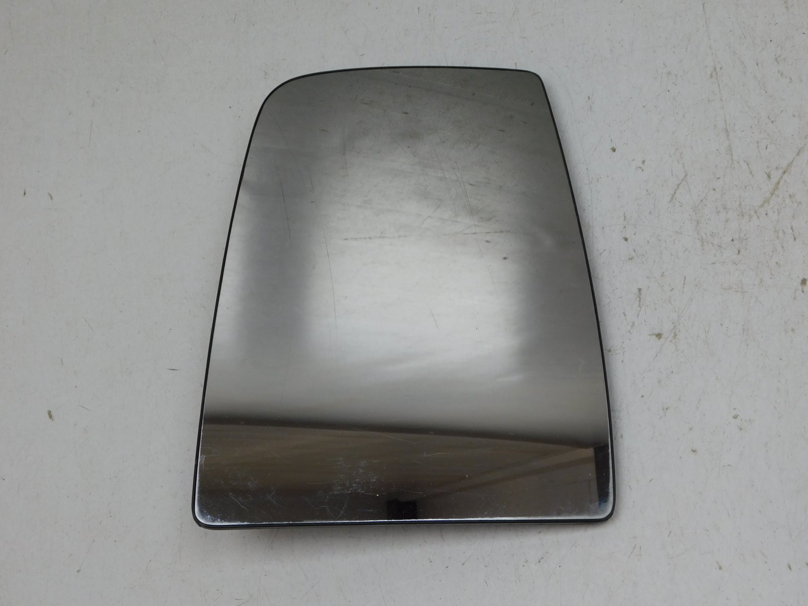 Стекло зеркала левого Ford Transit 2014>