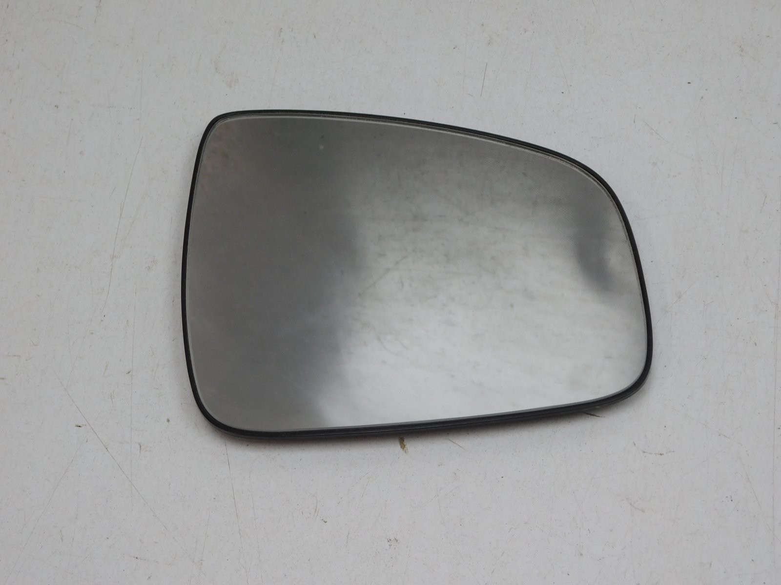 Стекло зеркала правого Renault Duster 2011>