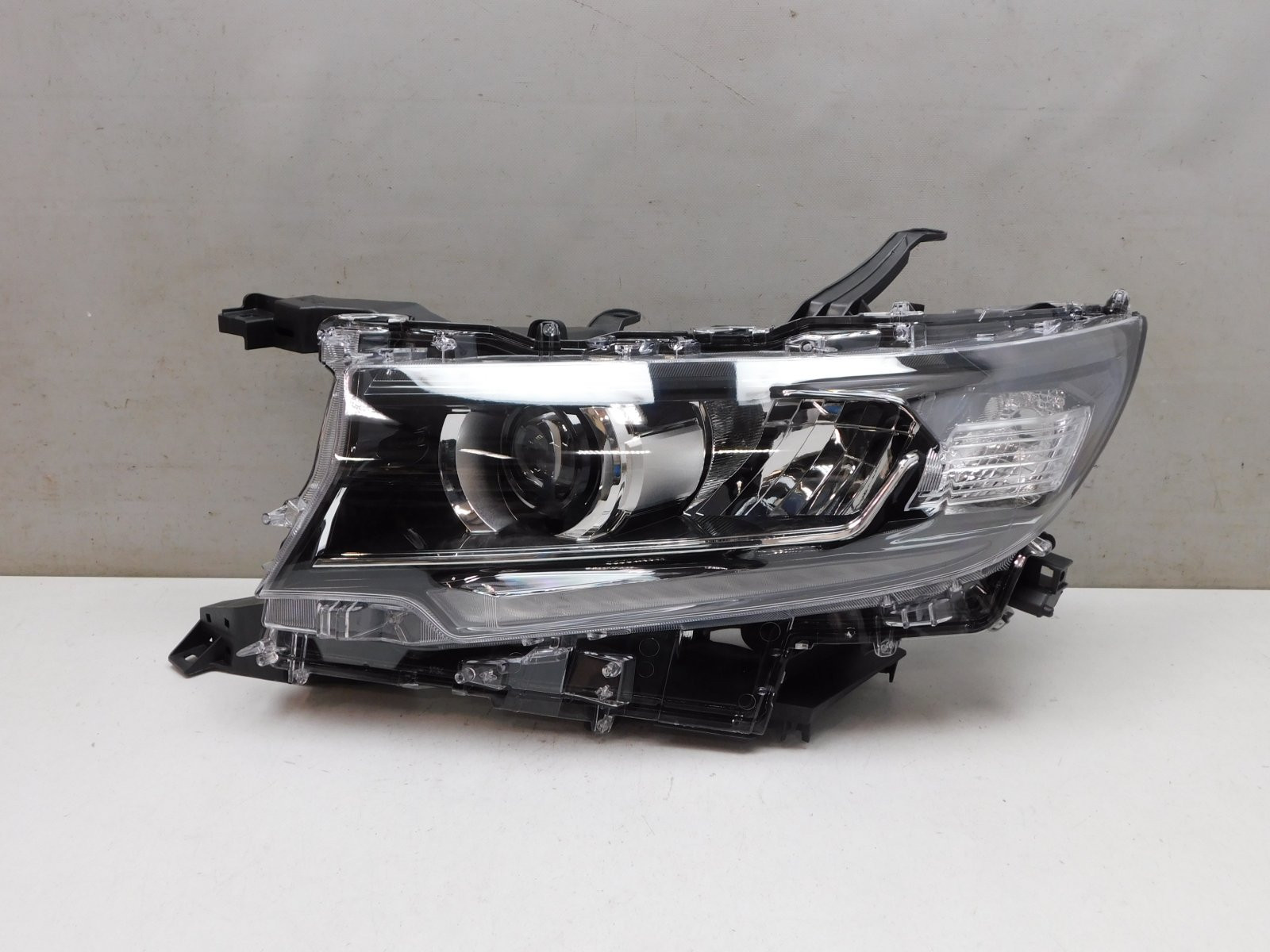 Фара левая Toyota Land Cruiser (150)/Prado 2009>