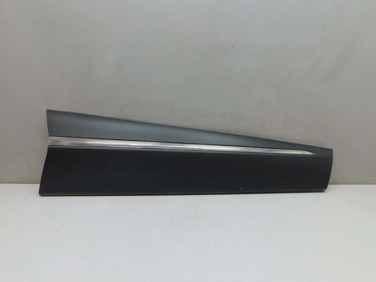 Накладка двери передней правой Renault Kaptur 2016>