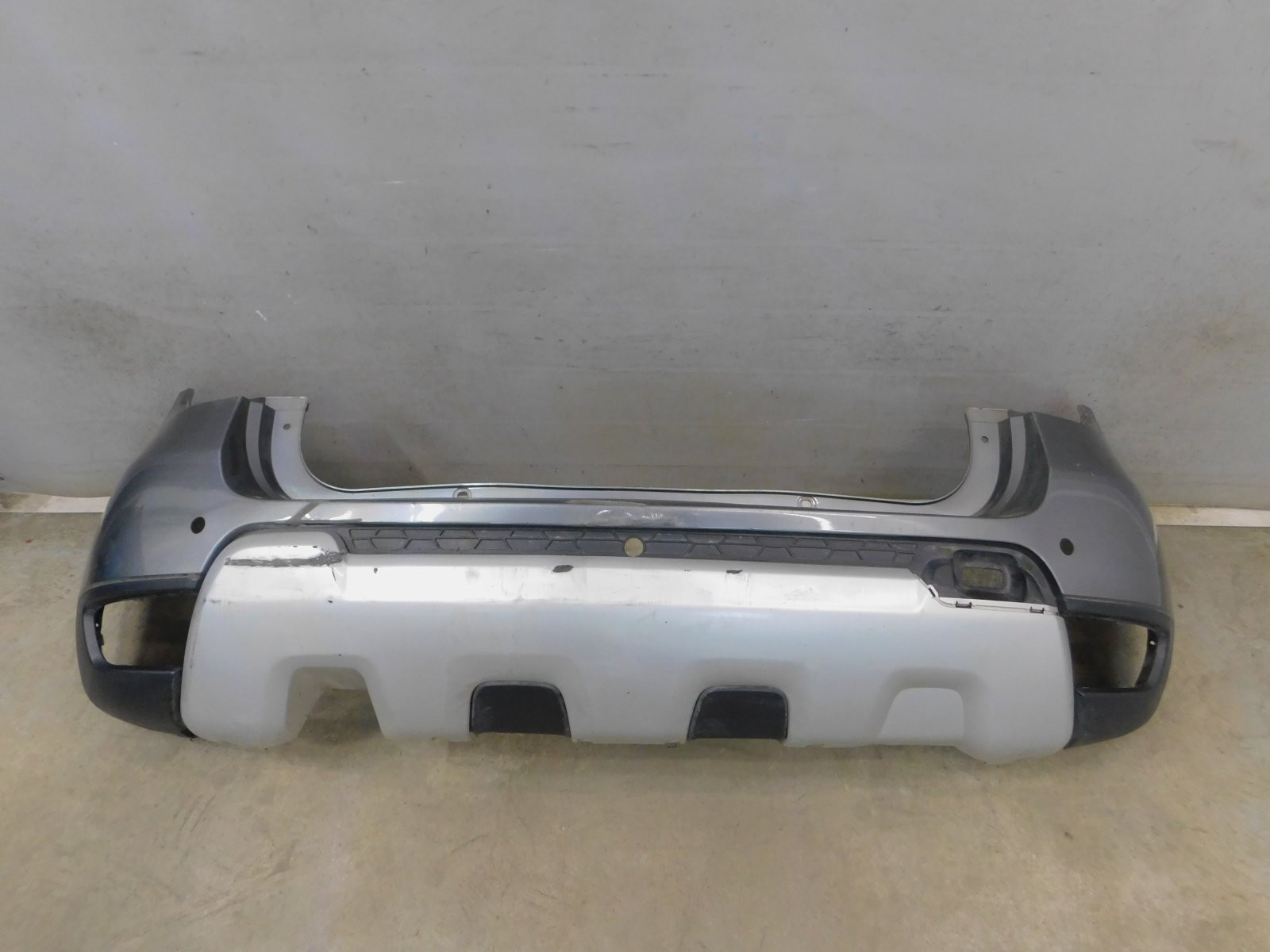 Бампер задний Renault Duster 2011>