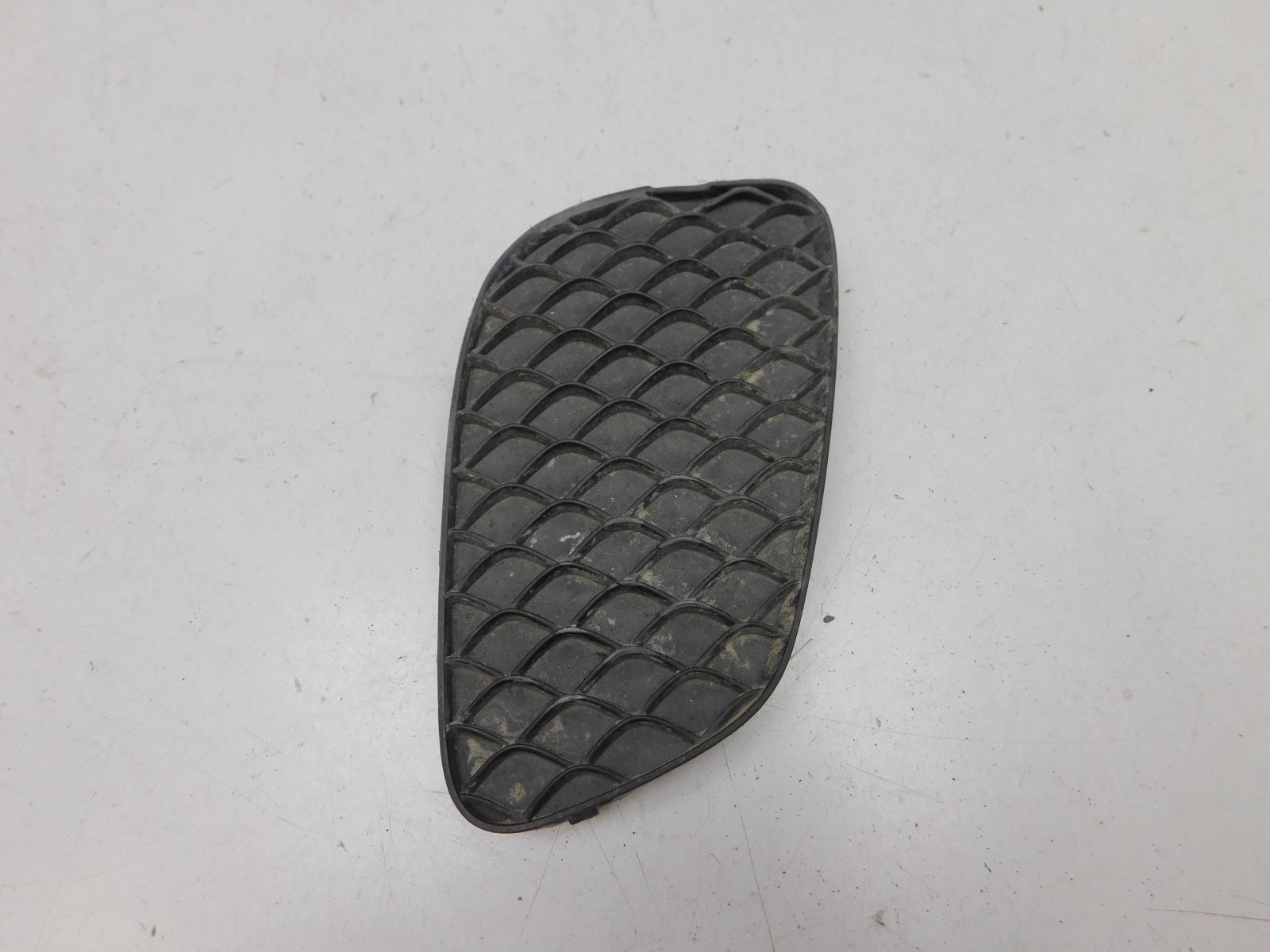 Решетка в бампер правая Mercedes-Benz GLC-Class X253 2015>