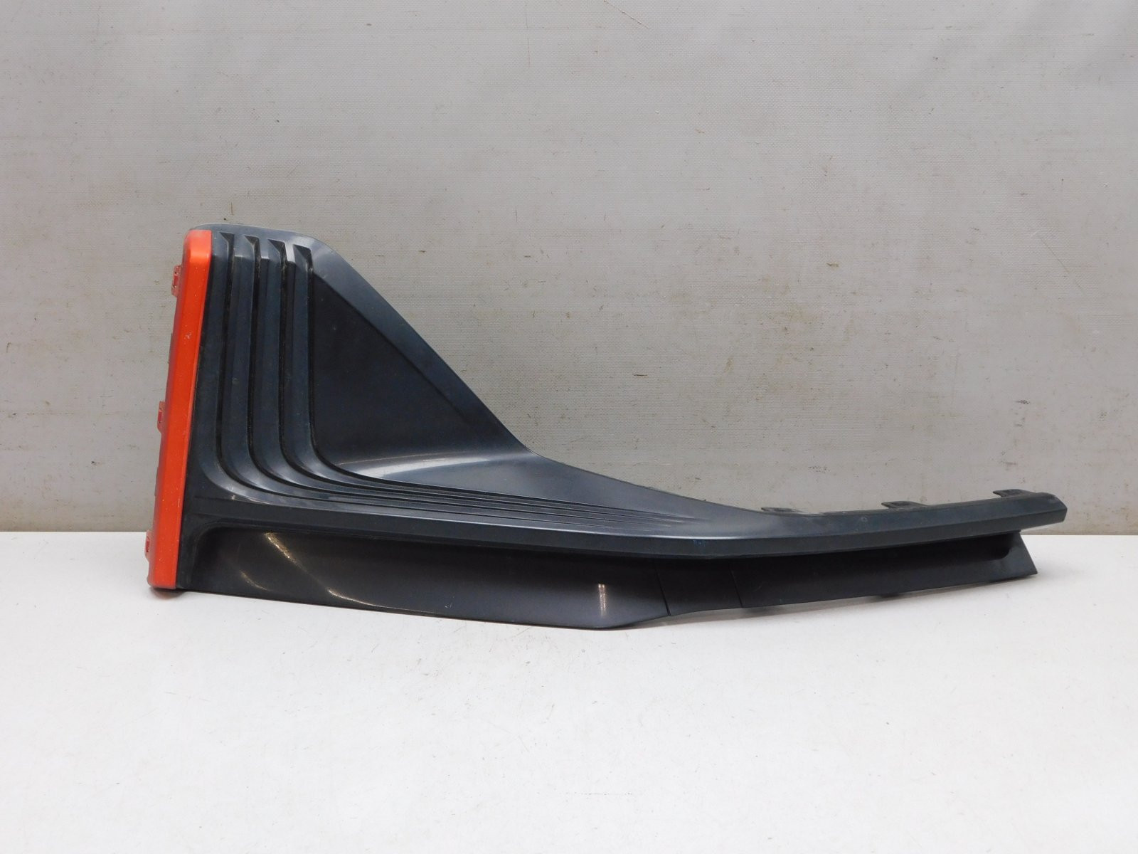 Накладка переднего бампера Changan CS55 Plus 2019>