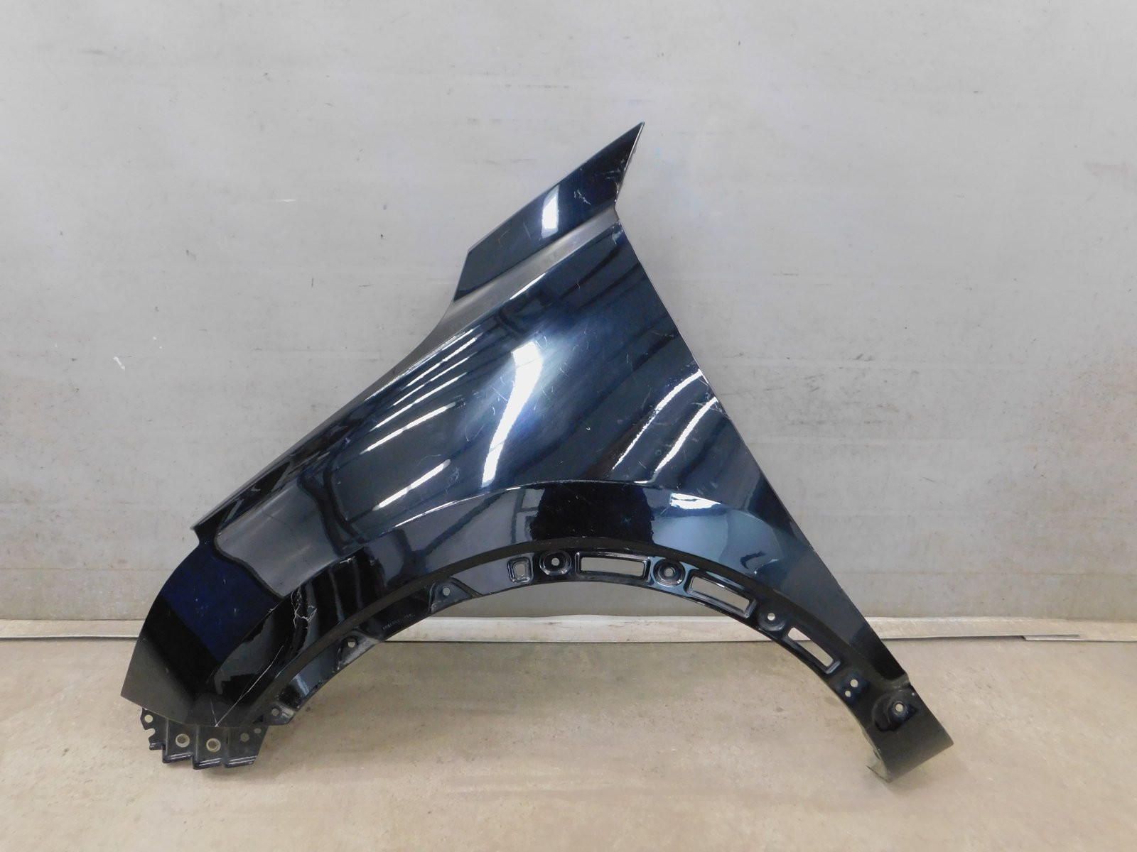 Крыло переднее левое Chery Tiggo 4 Pro 2020>