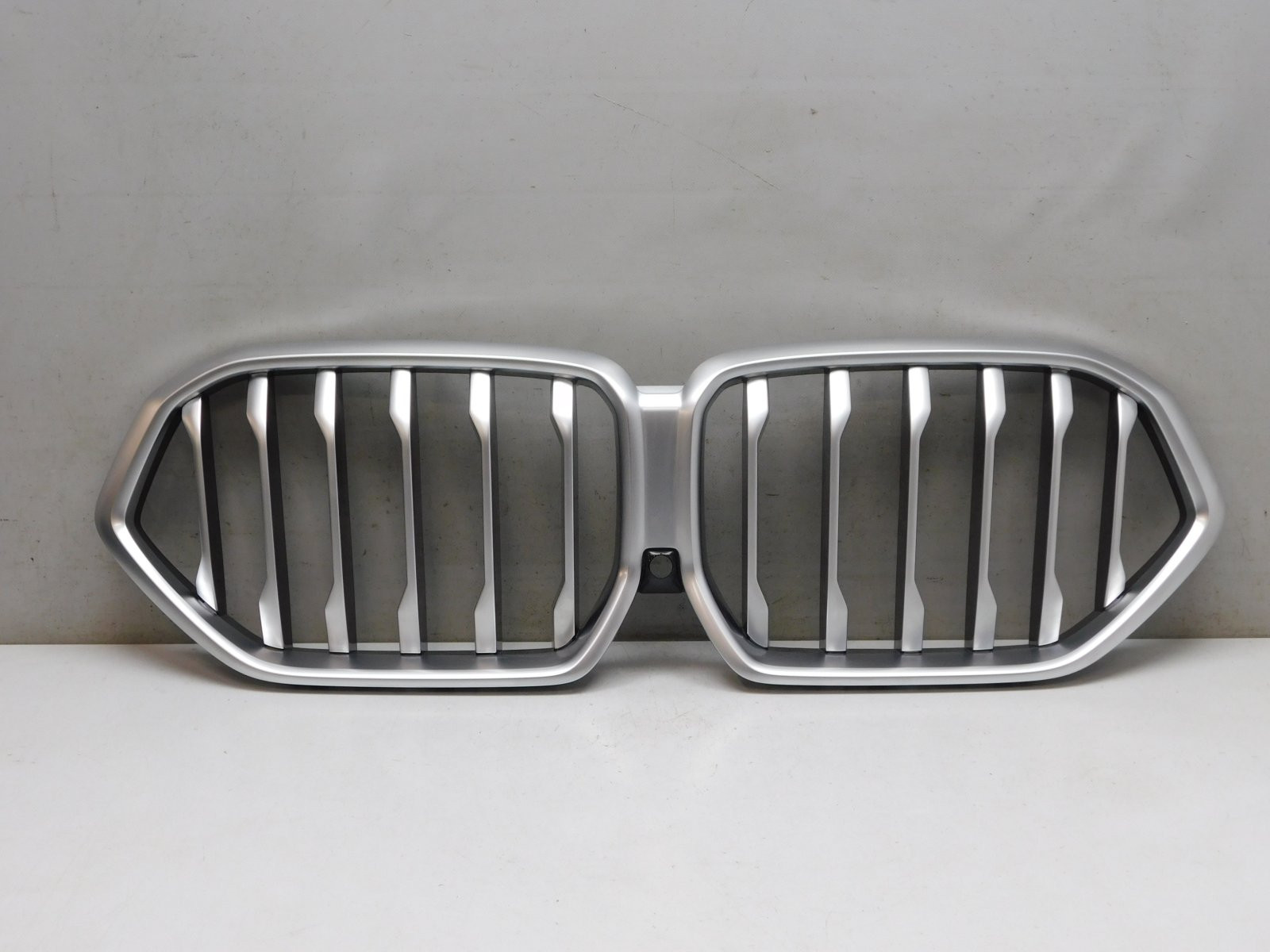 Решетка радиатора BMW X6 G06 2019>