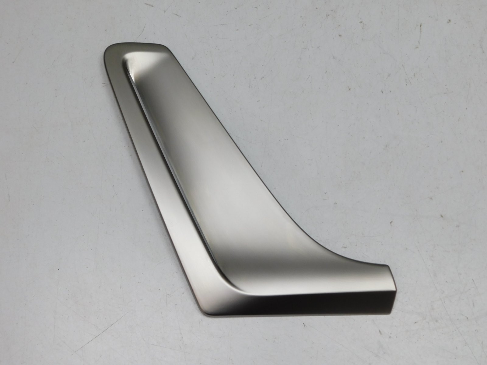 Накладка крыла переднего левого BMW 7-серия G11/G12 2014>