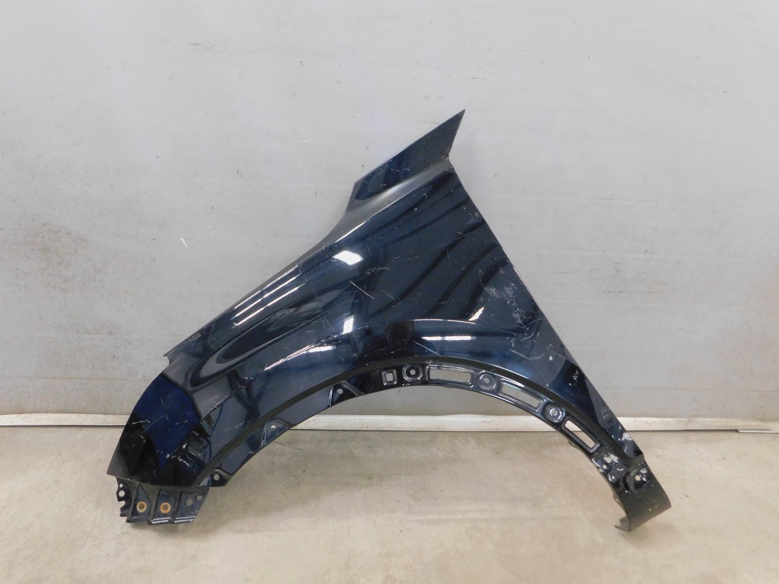 Крыло переднее левое Chery Tiggo 4 Pro 2020>