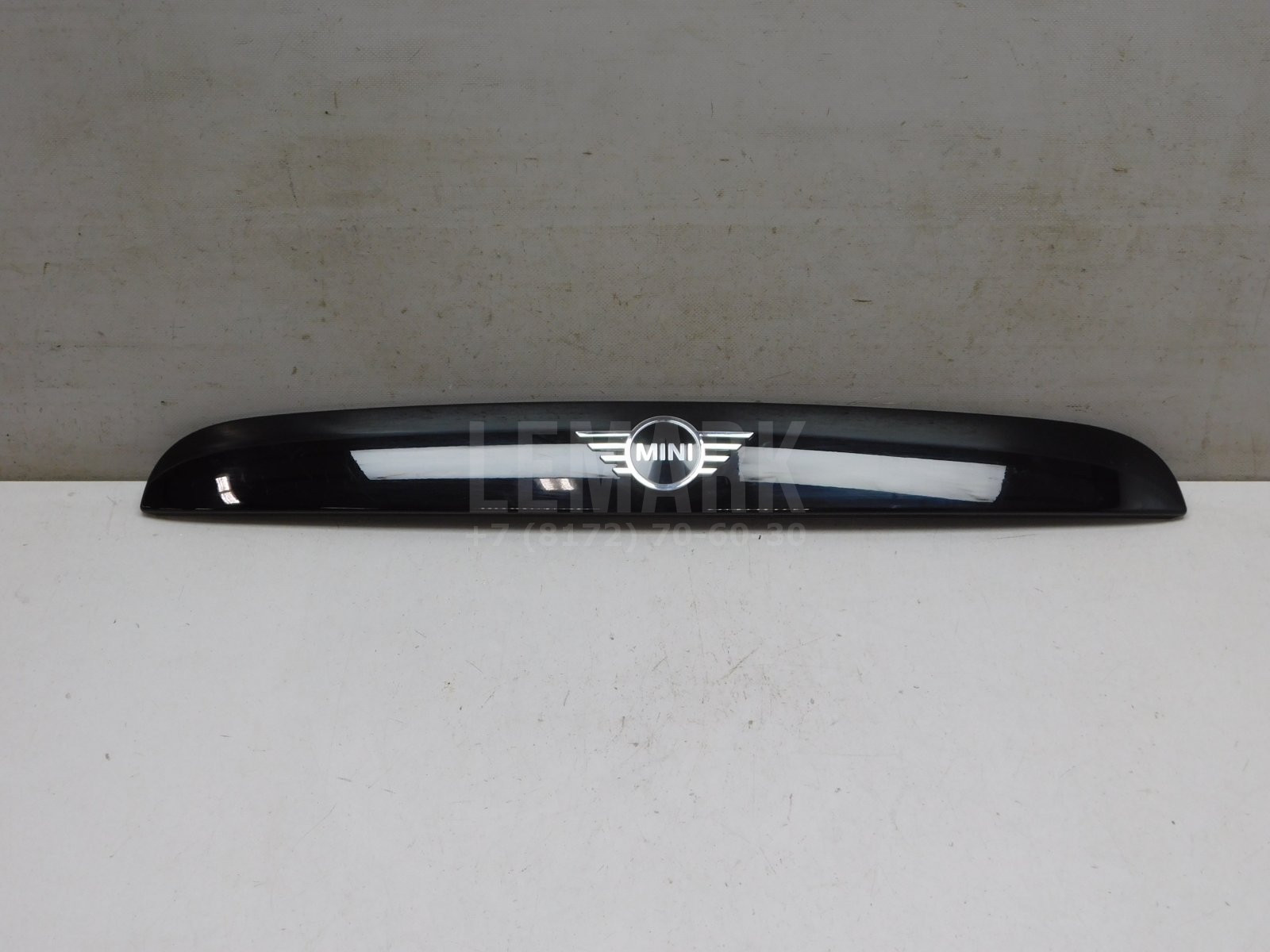 Накладка двери багажника Mini F56 2013> 51137489756
