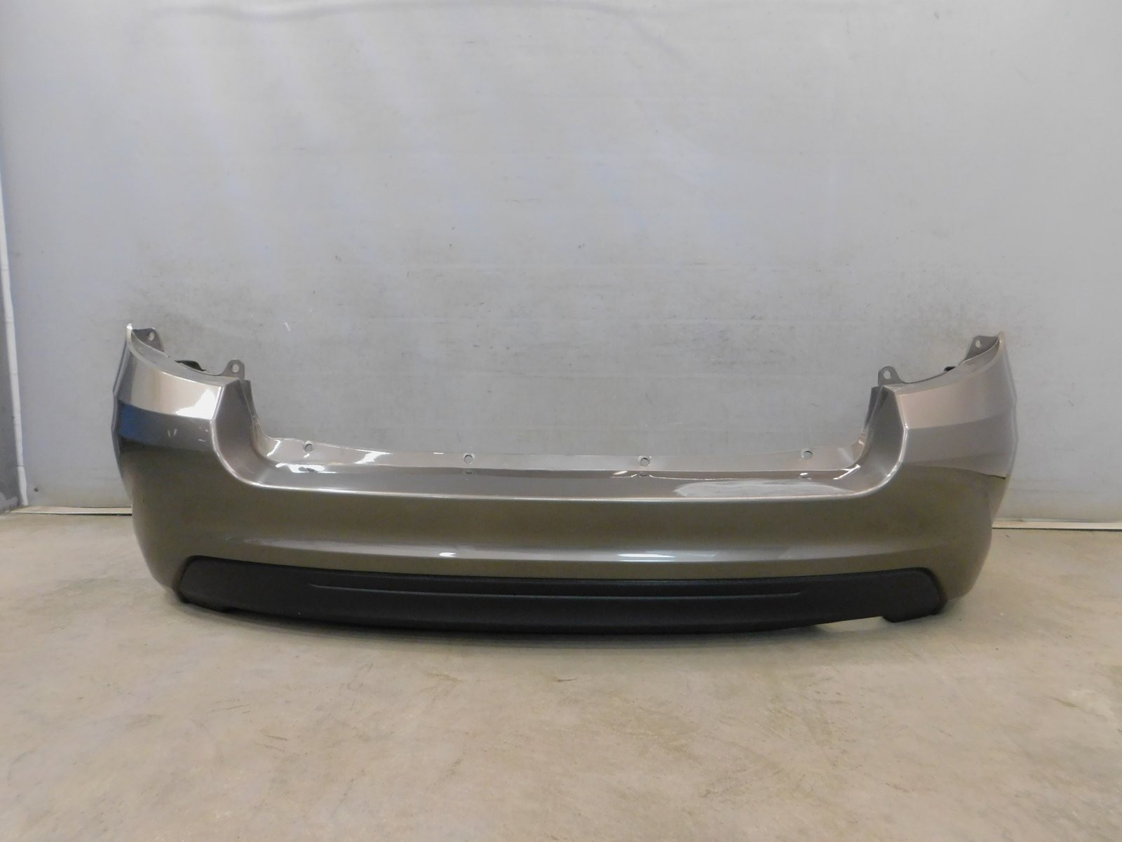 Бампер задний VAZ Lada Granta 2011>