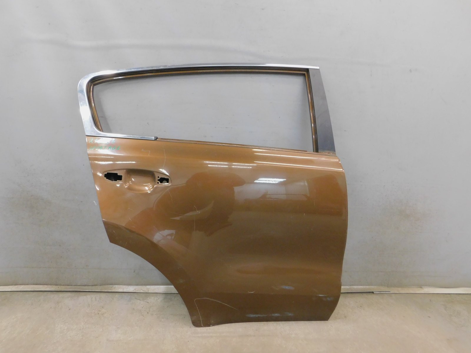 Дверь задняя правая Kia Sportage 2015>