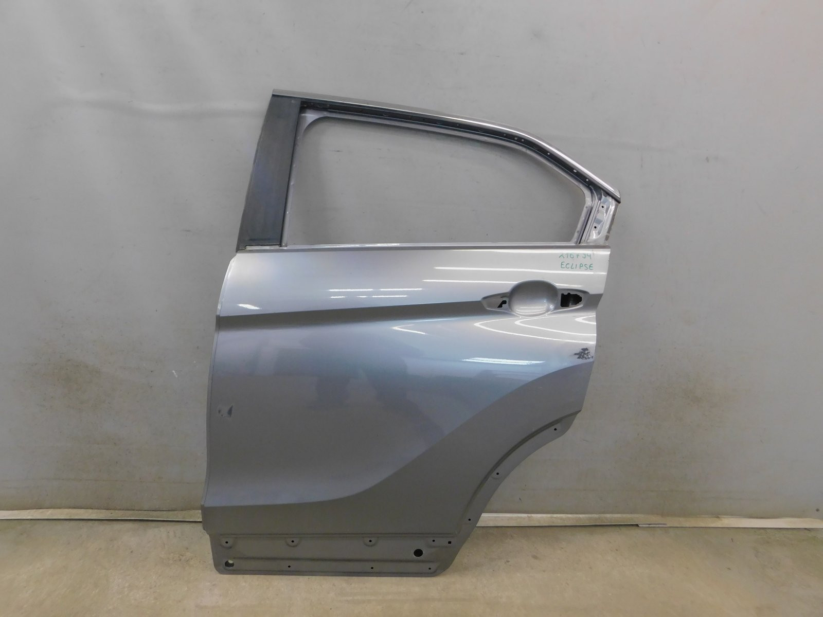 Дверь задняя левая Mitsubishi Eclipse Cross 2017>