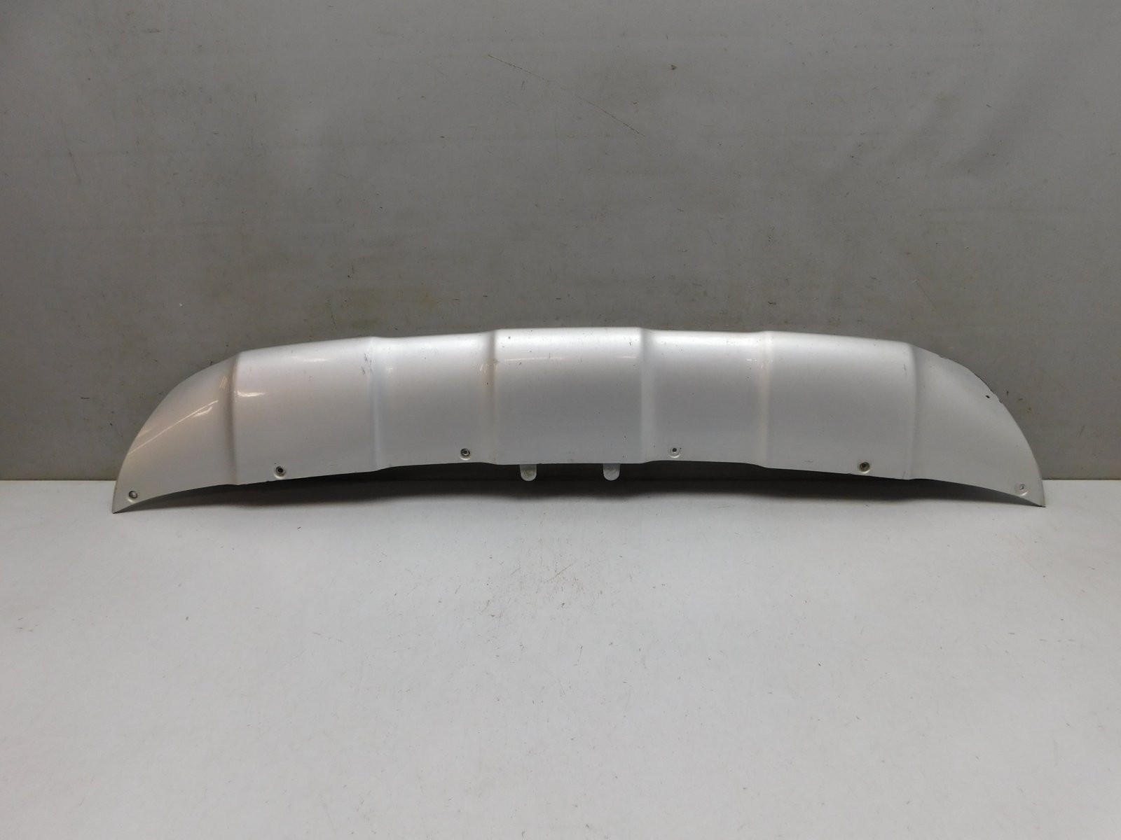 Накладка переднего бампера Volvo XC60 2008-2017